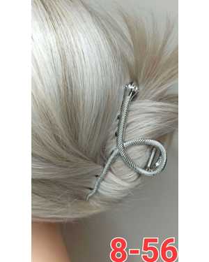 Металлическая заколка-краб для волос.