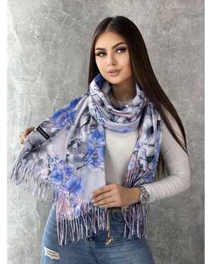 Женский шарф. Размер 75-180см состав 50% шерсть 25% вискоза 25% кашемир