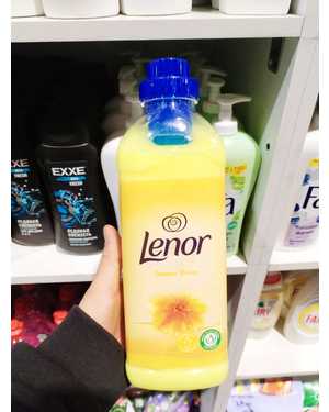 кондиционер для белья Lenor объем 1 литр
