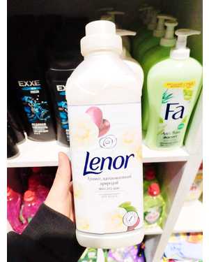 кондиционер для белья Lenor объем 1 литр