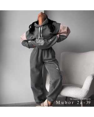 ЖЕНСКИЙ КОСТЮМ Размеры: S 42-44 , M 46-48 Ткань: Двухсторонний флис+ ВЫШИВКА