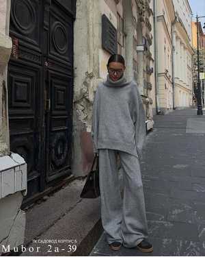ЖЕНСКИЙ КОСТЮМ One size 42/48 Фабричный Китай