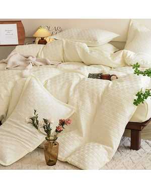 Комплект постельного белья Comfort Ткань: Креп-Сатин(возможно замена на похожее)