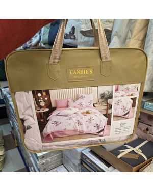 Комплект постельного белья с готовым одеялом от фирмы Candie's. Ткань : Сатин Состав ткани: 100% Хлопок(возможно замена на похожее)