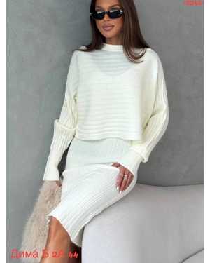 ЖЕНСКИЙ КОСТЮМ ДВОЙКА ТКАНЬ ВЕЛЬВЕТ