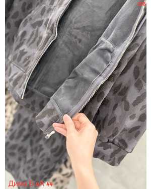 ЖЕНСКИЙ КОСТЮМ ТКАНЬ МЕХ