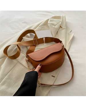 Женская сумка. Размер: 23.5*15*8.5см