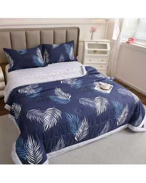 Комплект постельного белья с готовым одеялом. Ткань: Сатин Наполнитель одеяло: Шелк(возможно замена на похожее)