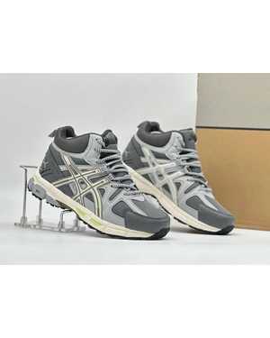 Мужские кроссовки зимние В размер