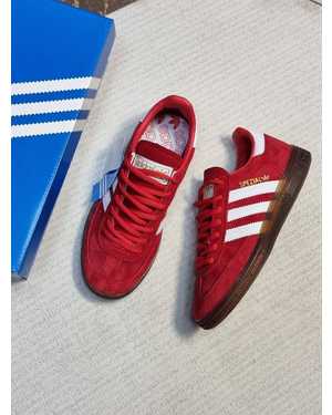 Женские кроссовки Маломерки на пол размера Качество PREMIUM В комплекте: коробка