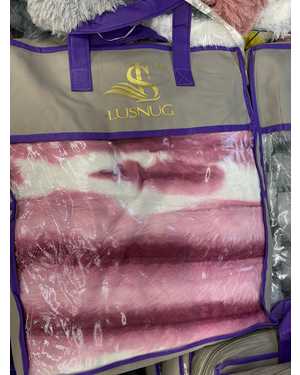 Плед из искусственного кроличьего меха. Размер 200/230 см(возможно замена на похожее)