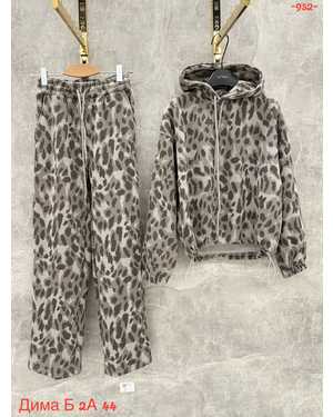 ЖЕНСКИЙ КОСТЮМ ТКАНЬ МЕХ