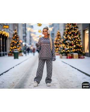 ЖЕНСКИЙ КОСТЮМ ДВОЙКА ТКАНЬ КАШЕМИР С СТРАЗАМИ