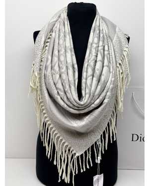 ПЛАТКИ СОСТАВ: 65% КАШЕМИР;35% ШЕЛК РАЗМЕР: 120Х120СМ