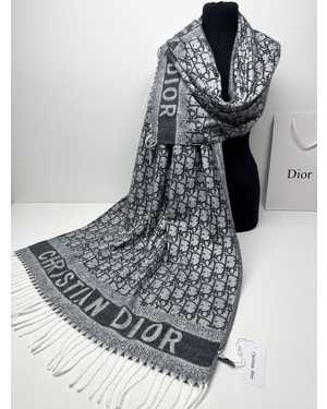 ПАЛАНТИН СОСТАВ: 65% КАШЕМИР;35% ШЕЛК РАЗМЕР: 80Х180СМ