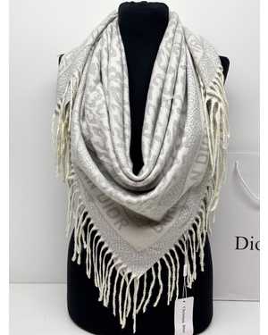 ПЛАТКИ СОСТАВ: 65% КАШЕМИР;35% ШЕЛК РАЗМЕР: 120Х120СМ