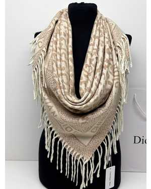 ПЛАТКИ СОСТАВ: 65% КАШЕМИР;35% ШЕЛК РАЗМЕР: 120Х120СМ