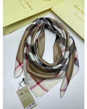 ПЛАТКИ СОСТАВ: 100% ШЕЛК РАЗМЕР: 100Х100