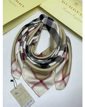 ПЛАТКИ СОСТАВ: 100% ШЕЛК РАЗМЕР: 100Х100