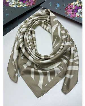 ПЛАТКИ СОСТАВ: 100% ШЕЛК РАЗМЕР: 100Х100