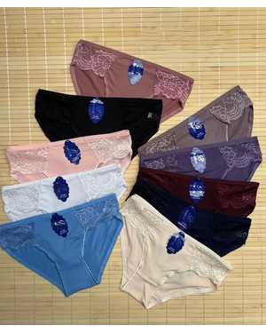 Женские трусики. В упаковке 10шт один размер, разные цвета