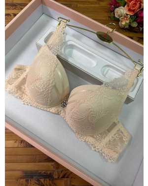 Женский бюстгальтер с пуш ап (4.D)