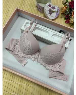 Женский бюстгальтер