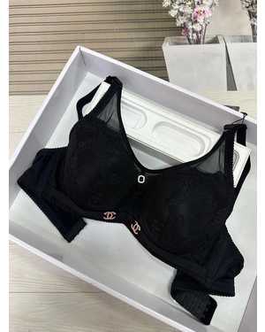 Женский бюстгальтер