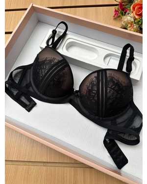 Женский бюстгальтер на косточках с пуш ап