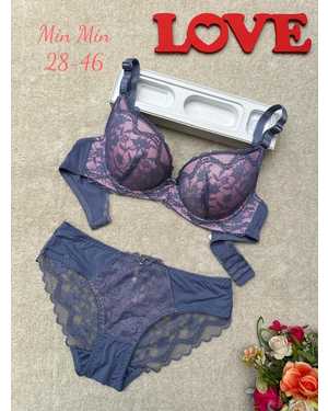 Женский комплект нижнего белья