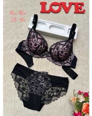 Женский комплект нижнего белья