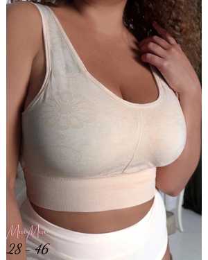 Женский топ с поролоном