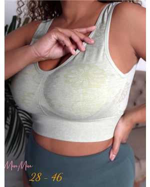 Женский топ с поролоном