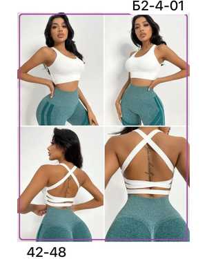 Женский топ с поролоном