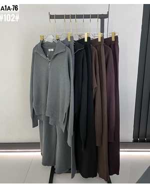 ЖЕНСКИЙ КОСТЮМ ДВОЙКА