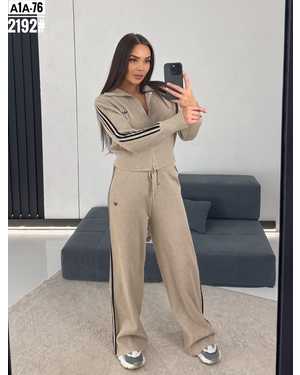 ЖЕНСКИЙ КОСТЮМ ДВОЙКА