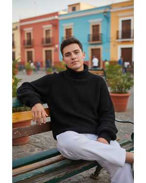 СВИТЕР ТКАНЬ ВЯЗАНЫЕ