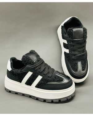 Женские кроссовки на зиму в размер