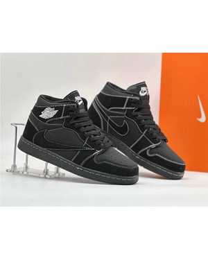 Мужские кроссовки на зиму в размер