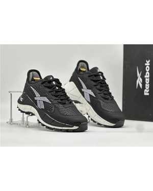 Мужские кроссовки на зиму в размер