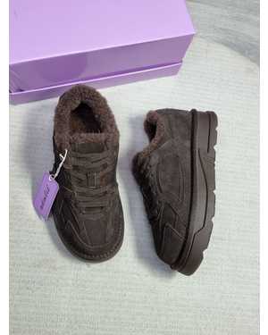 Женские кроссовки на зиму в размер Качество PREMIUM В комплекте: коробка