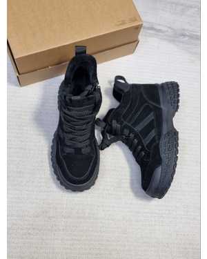 Женские кроссовки на зиму Маломерки на размер Качество PREMIUM В комплекте: коробка