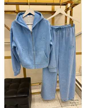 Женский костюм Размер: 42/46 Фабричный Китай