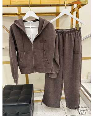 Женский костюм Размер: 42/46 Фабричный Китай