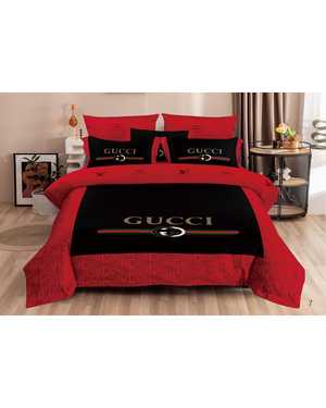 Комплект постельного белья . Ткань сатин(возможно замена на похожее)