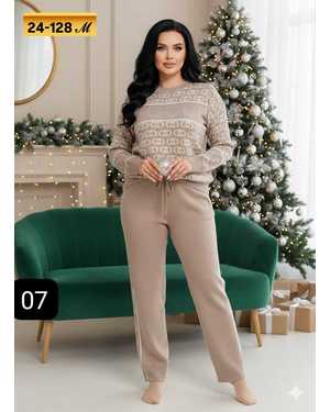 ЖЕНСКИЙ КОСТЮМ ДВОЙКА ТКАНЬ КАШЕМИР СО СТРАЗАМИ