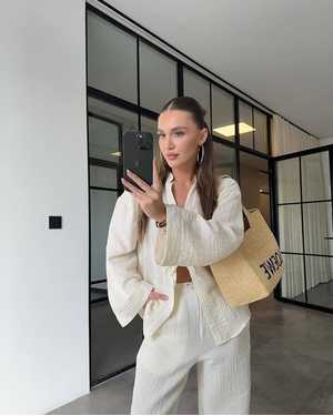 ЖЕНСКИЙ КОСТЮМ ДВОЙКА В РАЗМЕР ТКАНЬ МУСЛИН