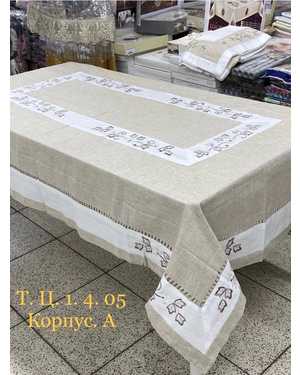Скатерть лён с вышивкой. Размер 150 на 220см