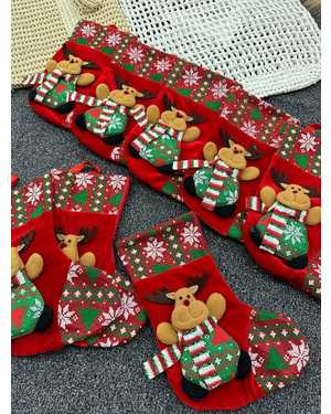 Новогодний сапожок Деда Мороза для подарков и сладостей 