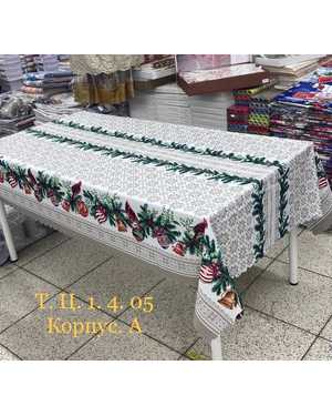 Новогодняя скатерть 100% полиэстер. Размер 150 на 220см